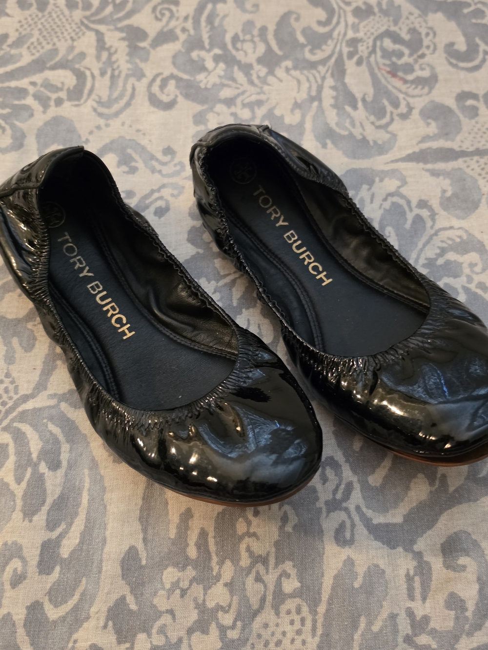 Tory Burch Black Patent Leather Ballet Flats with Elastic Topline